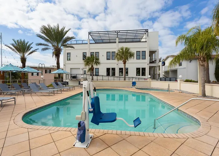 Paddletail Waterfront Lodge, Trademark Collection By Wyndham